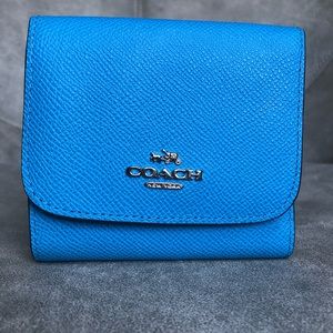 NWOT Coach Tri-fold Wallet